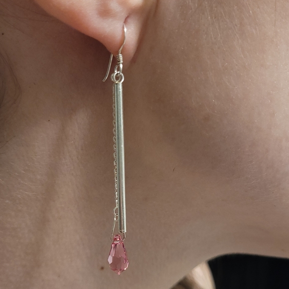 NWOT Silver Dangle Earrings - Picture 6 of 6